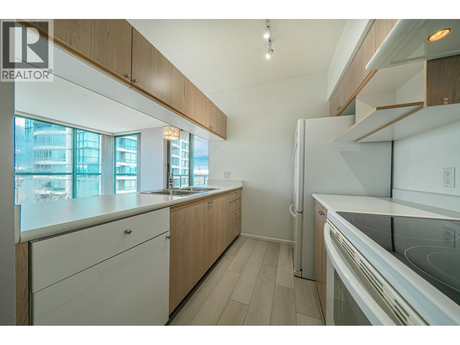 707 8871 Lansdowne Road, Richmond, British Columbia  V6X 3X8 - Photo 12 - R3093893