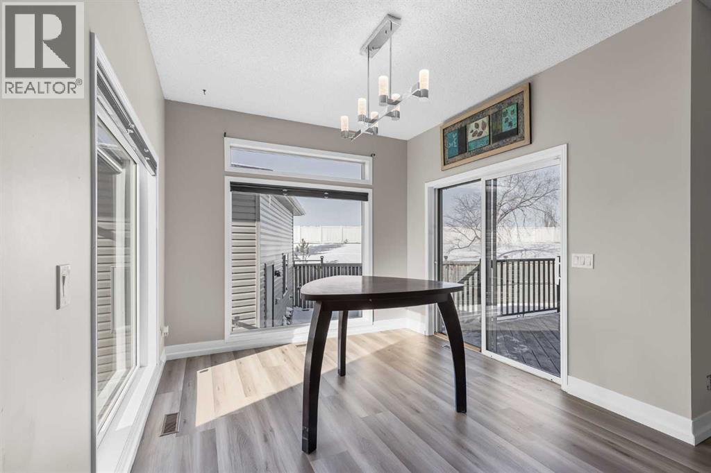 148 Stonegate Crescent Nw, Airdrie, Alberta  T4B 2S6 - Photo 10 - A2292451