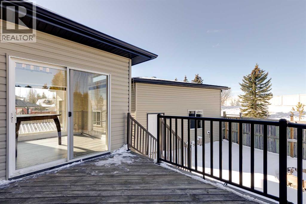 148 Stonegate Crescent Nw, Airdrie, Alberta  T4B 2S6 - Photo 13 - A2292451