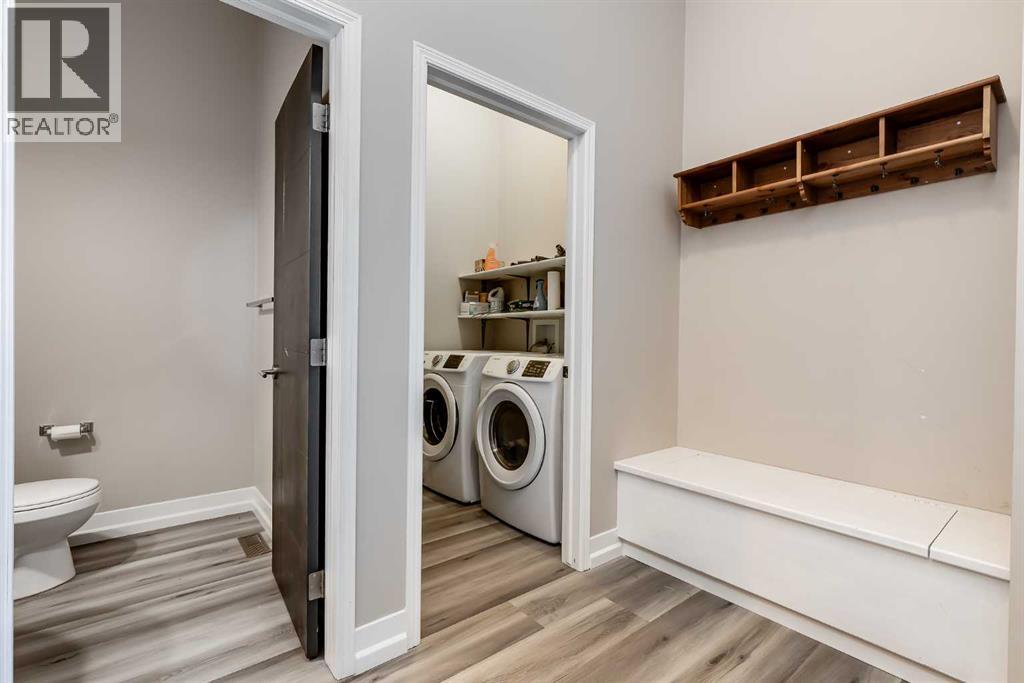 148 Stonegate Crescent Nw, Airdrie, Alberta  T4B 2S6 - Photo 17 - A2292451