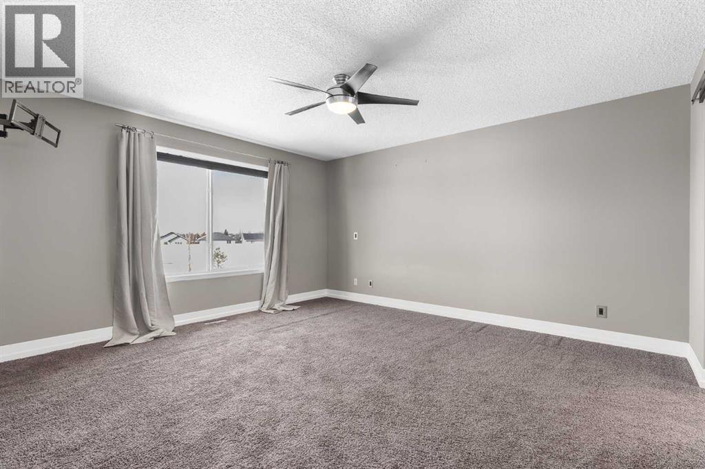 148 Stonegate Crescent Nw, Airdrie, Alberta  T4B 2S6 - Photo 25 - A2292451
