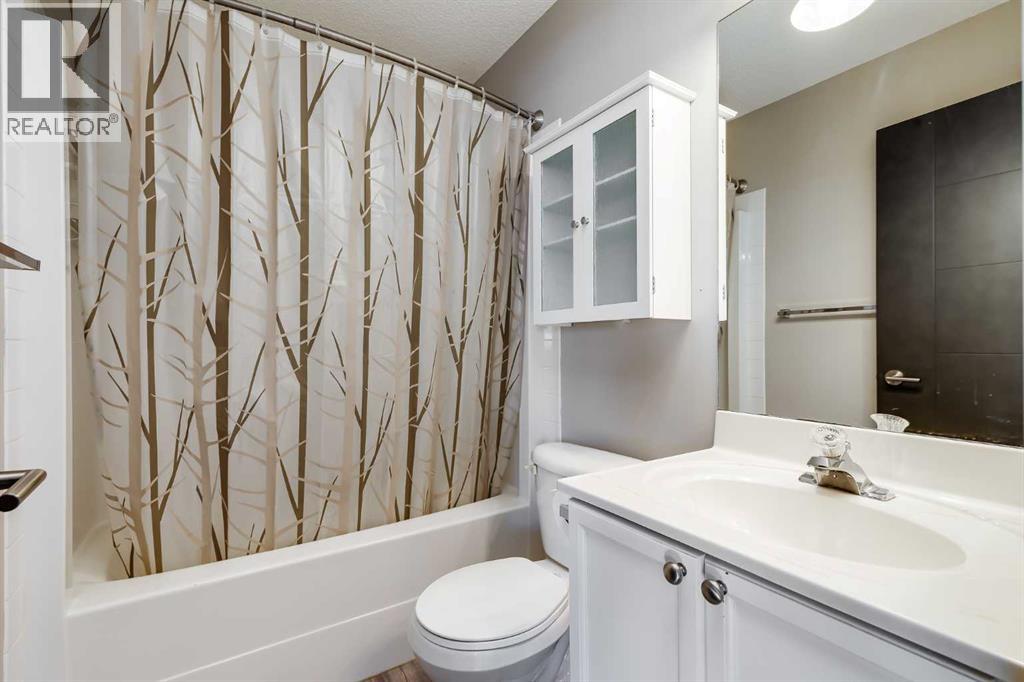 148 Stonegate Crescent Nw, Airdrie, Alberta  T4B 2S6 - Photo 22 - A2292451