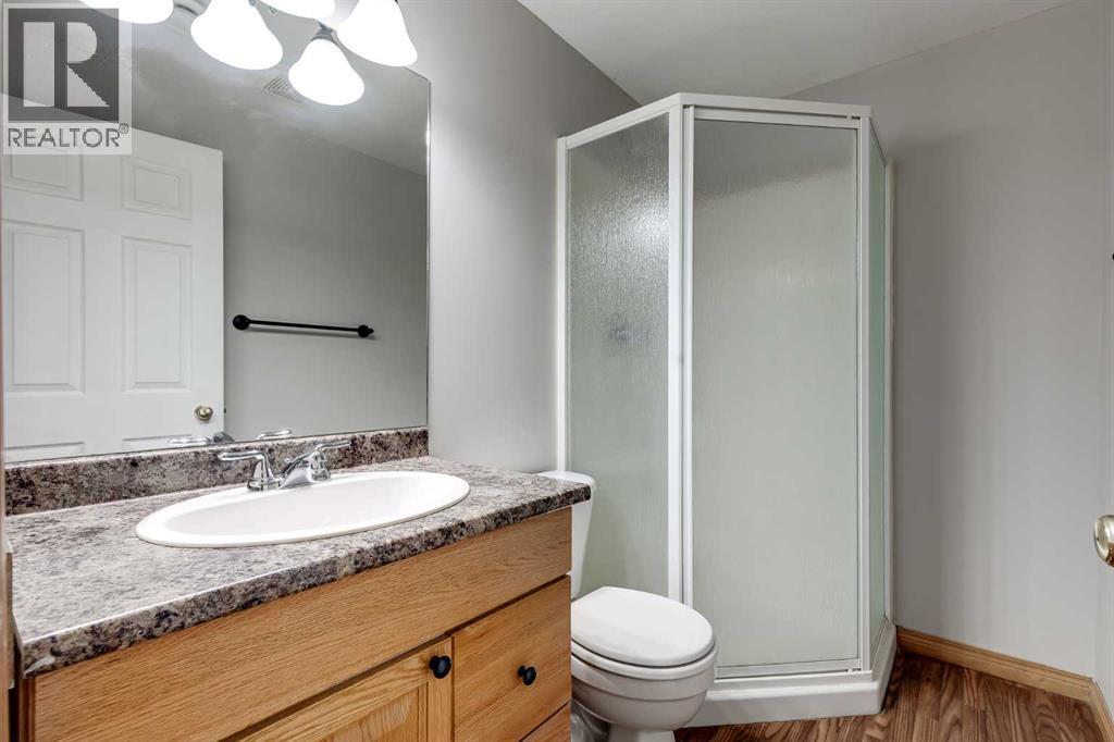 148 Stonegate Crescent Nw, Airdrie, Alberta  T4B 2S6 - Photo 32 - A2292451