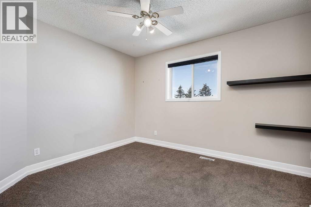 148 Stonegate Crescent Nw, Airdrie, Alberta  T4B 2S6 - Photo 23 - A2292451