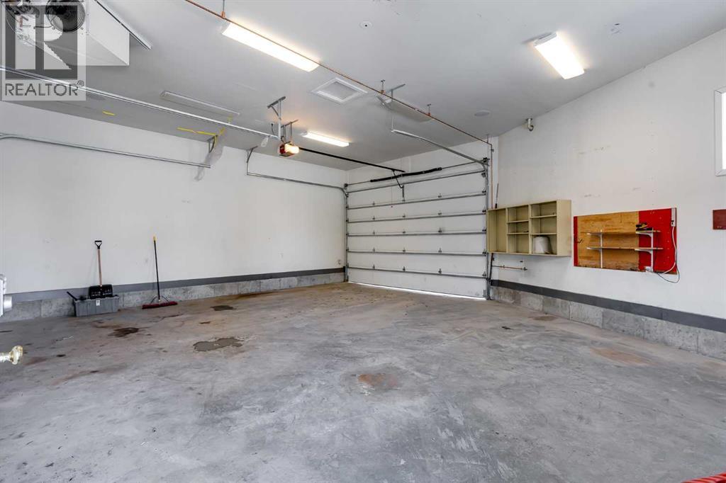 148 Stonegate Crescent Nw, Airdrie, Alberta  T4B 2S6 - Photo 35 - A2292451