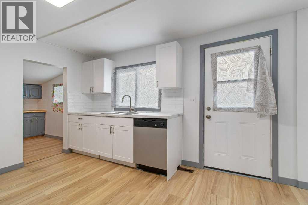 4919 50 Avenue, Morningside, Alberta  T4L 2N5 - Photo 4 - A2275488