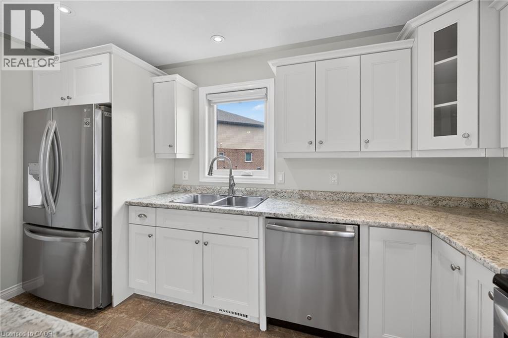 98 Macneil Court, Hagersville, Ontario  N0A 1H0 - Photo 15 - 40814142