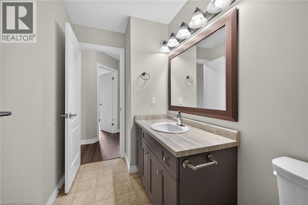 98 Macneil Court, Hagersville, Ontario  N0A 1H0 - Photo 34 - 40814142