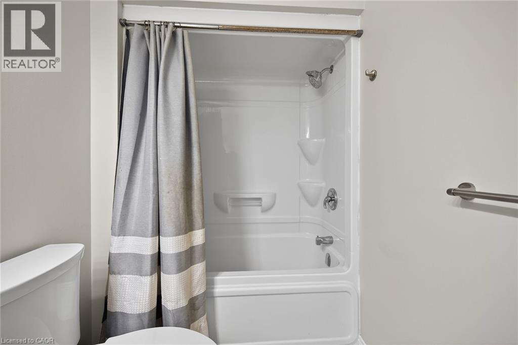 98 Macneil Court, Hagersville, Ontario  N0A 1H0 - Photo 33 - 40814142