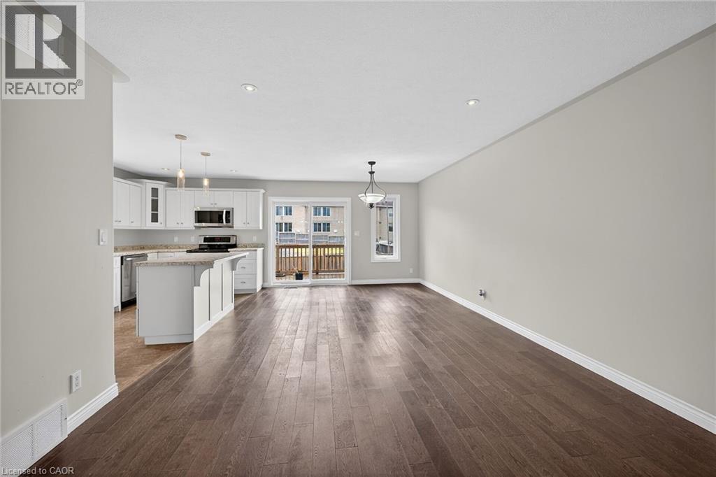 98 Macneil Court, Hagersville, Ontario  N0A 1H0 - Photo 9 - 40814142