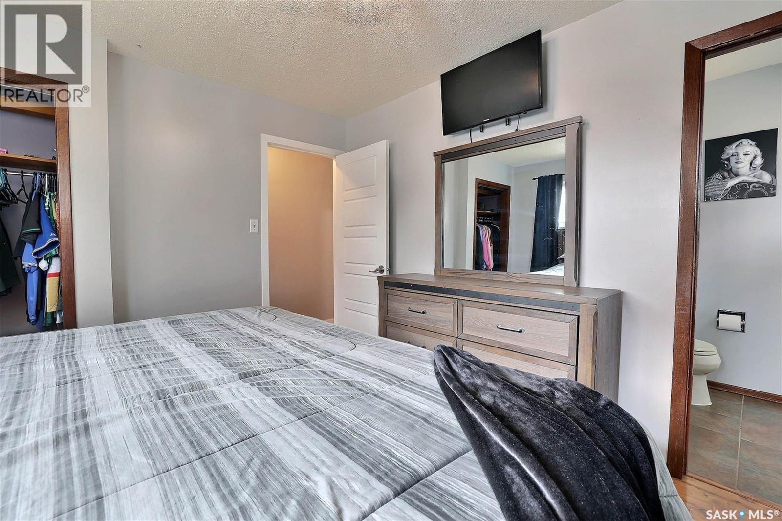 14 Boucher Crescent, Regina, Saskatchewan  S4R 7E3 - Photo 23 - SK031219