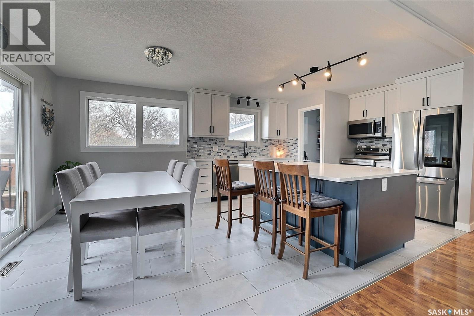 14 Boucher Crescent, Regina, Saskatchewan  S4R 7E3 - Photo 8 - SK031219