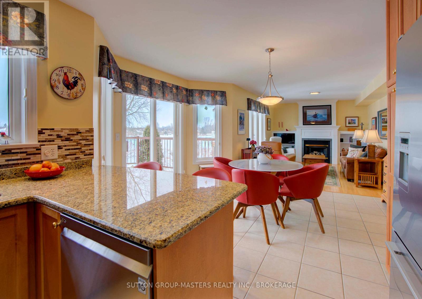 24 Glenora Drive, Loyalist, Ontario  K0H 1G0 - Photo 16 - X12800996