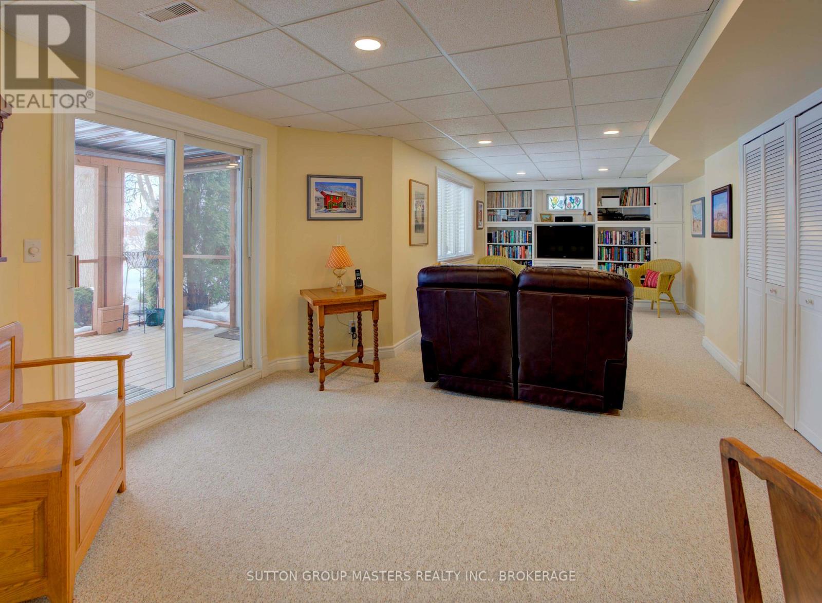 24 Glenora Drive, Loyalist, Ontario  K0H 1G0 - Photo 38 - X12800996