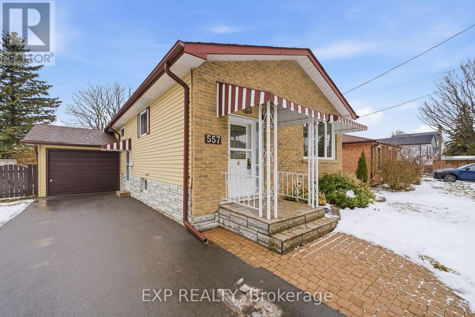 557 Daintry Crescent, Cobourg, Ontario  K9A 4X9 - Photo 4 - X12917738