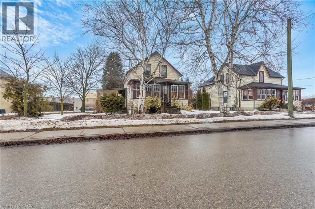 42 Sanders Street, Tillsonburg, Ontario  N4G 1H6 - Photo 4 - 40814377