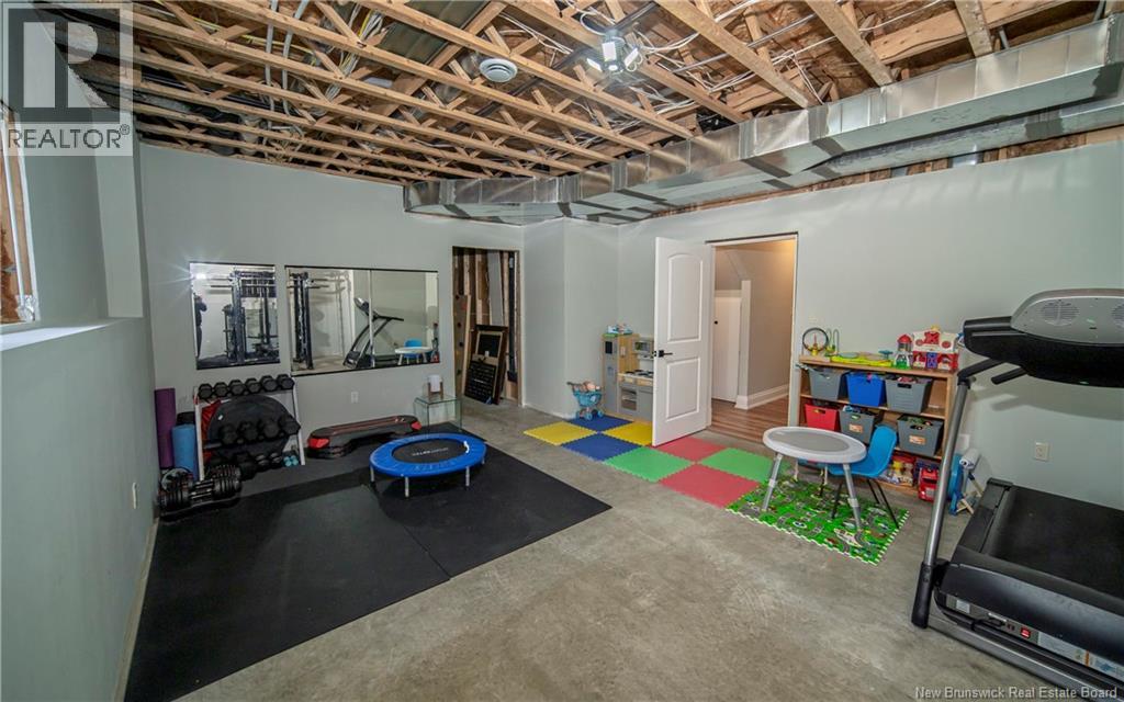 8 Blue Jay Court, Hanwell, New Brunswick  E3C 0K8 - Photo 30 - NB135728