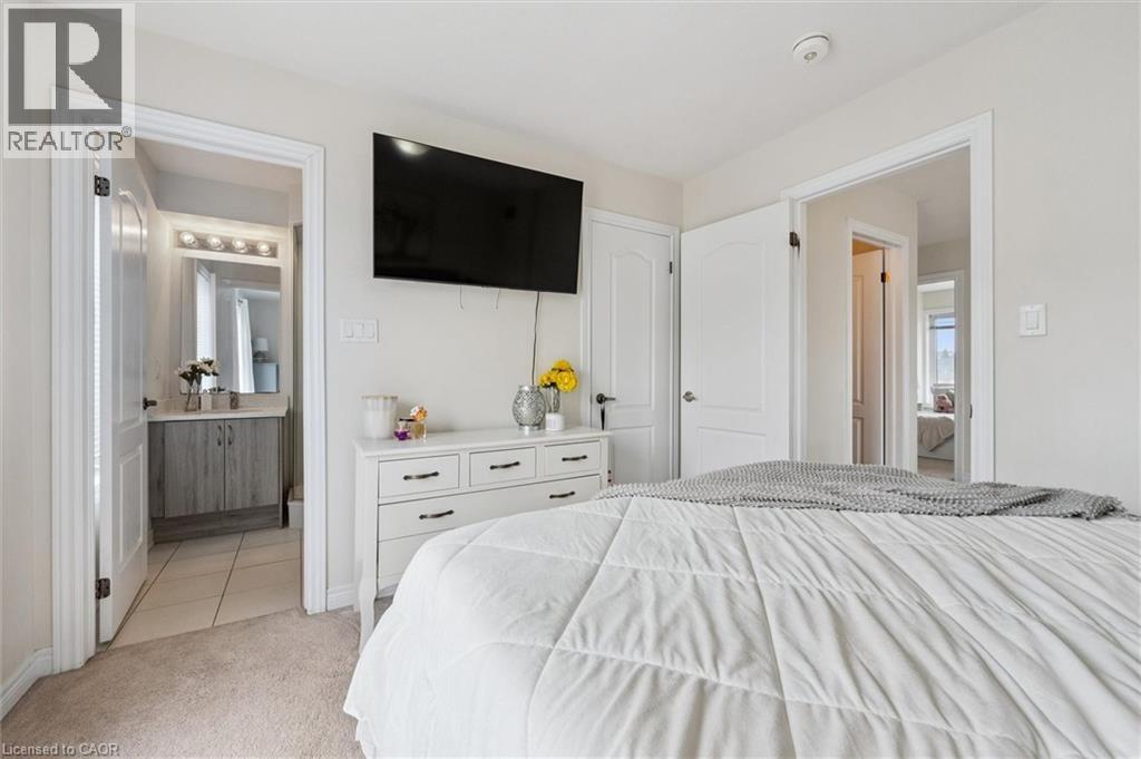 238 Law Drive, Guelph, Ontario N1E 0P6 - Photo 21 - 40811732