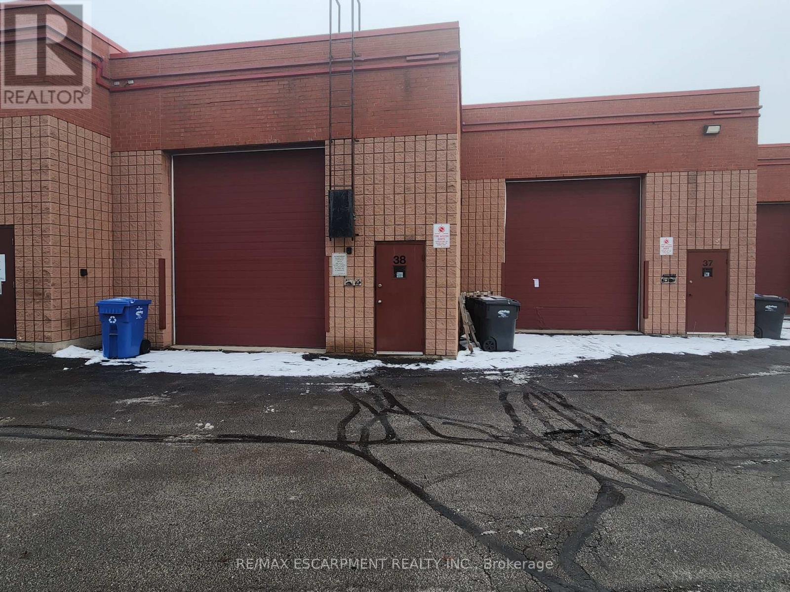 37/38 - 5100 South Service Road, Burlington, Ontario  L7L 6A5 - Photo 5 - W12840452