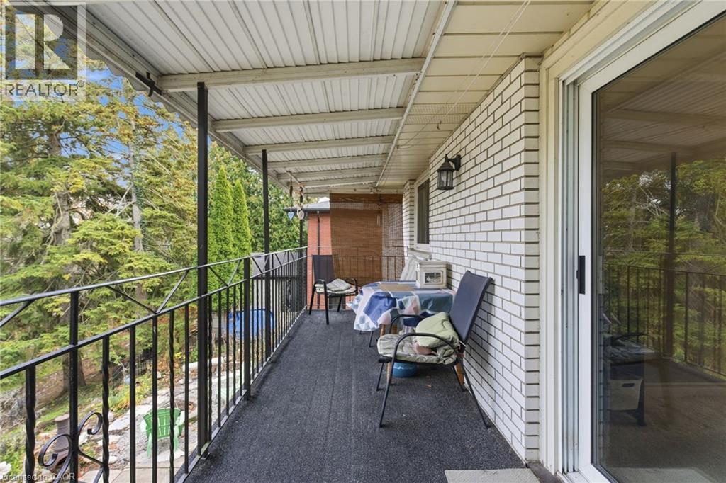 42 Henrietta Street, St. Catharines, Ontario  L2S 2M6 - Photo 13 - 40791598