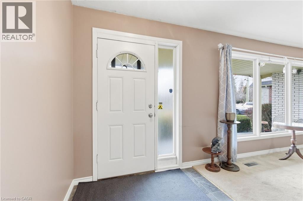 42 Henrietta Street, St. Catharines, Ontario  L2S 2M6 - Photo 5 - 40791598