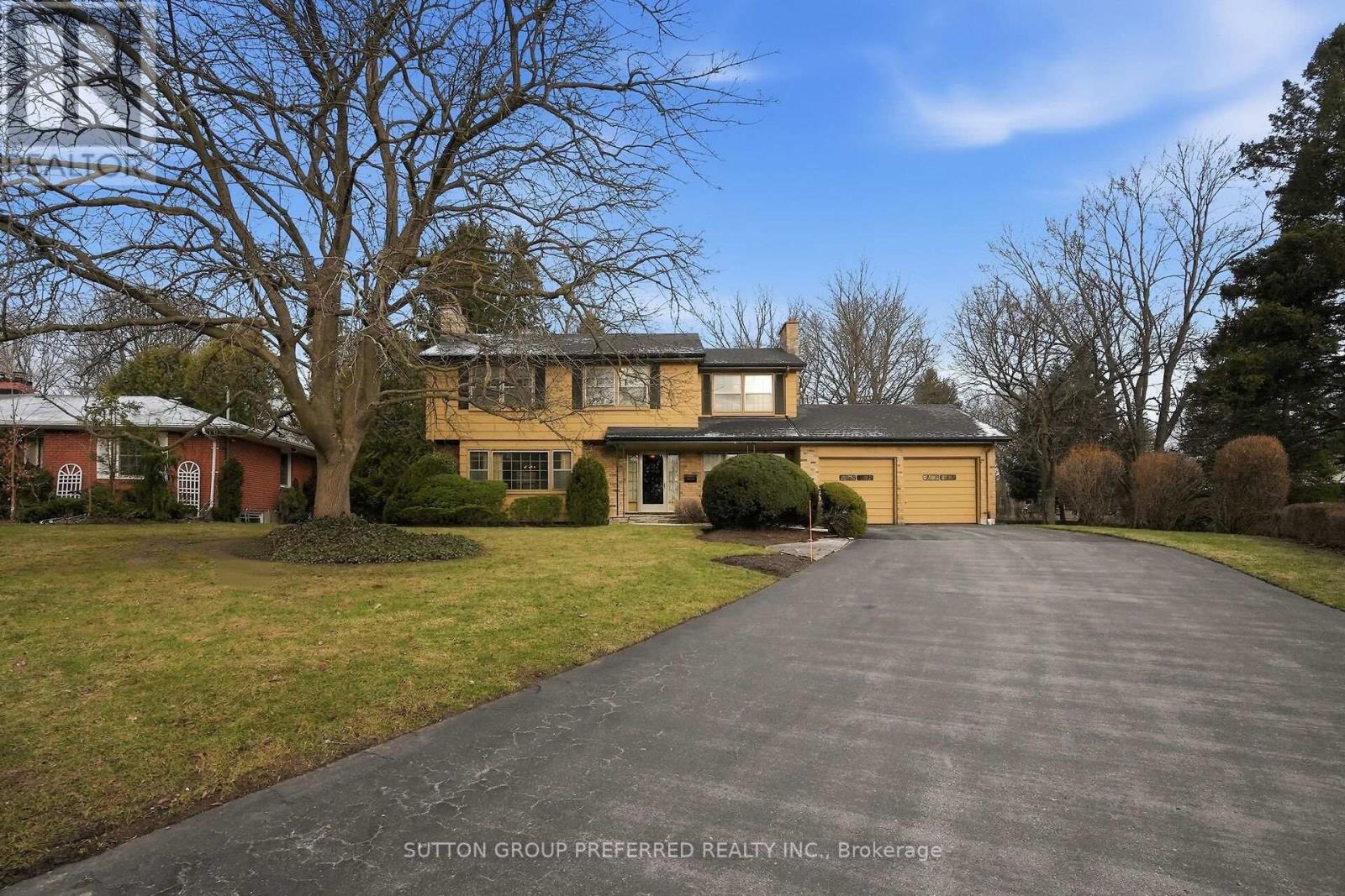 18 Ruskin Court, London North, Ontario  N6G 1S8 - Photo 1 - X12917732