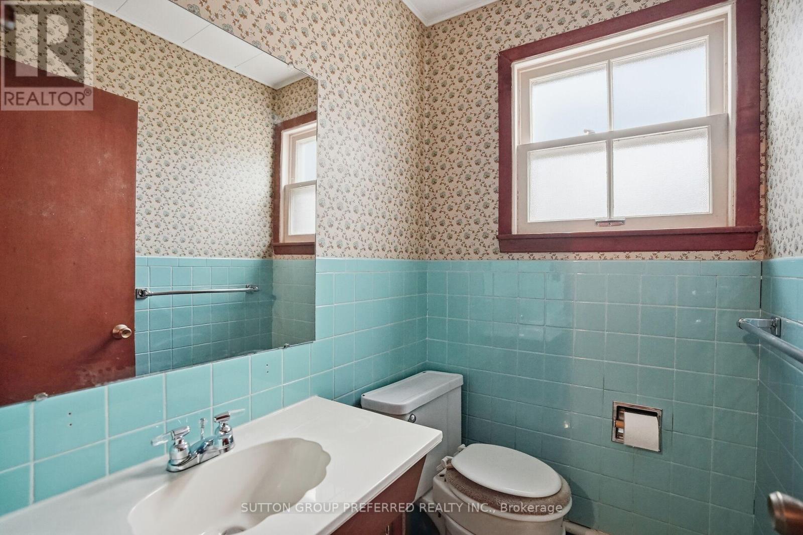 18 Ruskin Court, London North, Ontario  N6G 1S8 - Photo 11 - X12917732