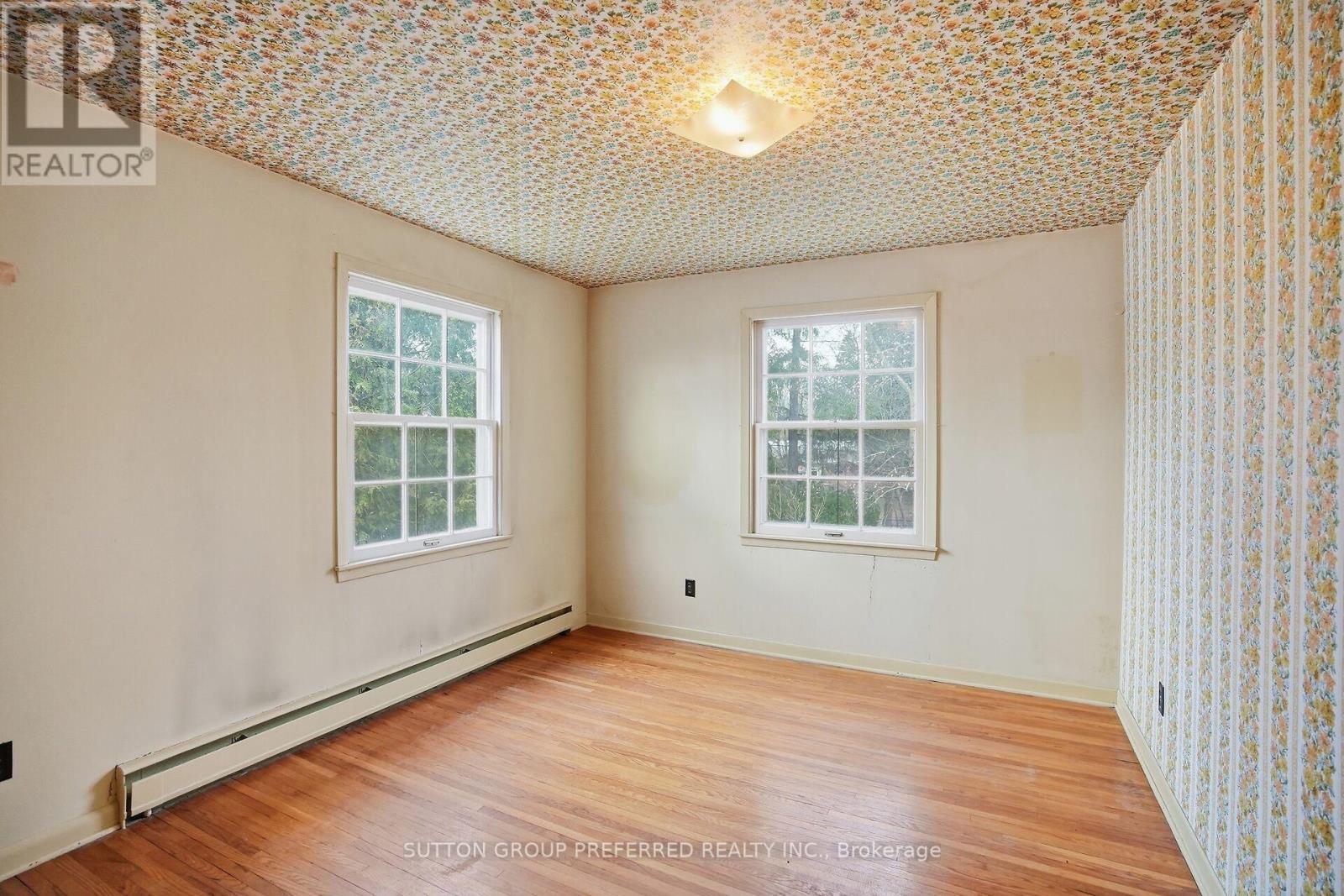 18 Ruskin Court, London North, Ontario  N6G 1S8 - Photo 25 - X12917732