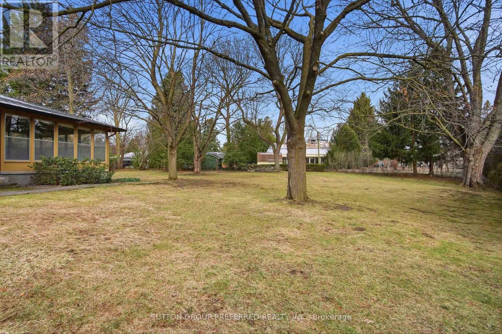 18 Ruskin Court, London North, Ontario  N6G 1S8 - Photo 42 - X12917732