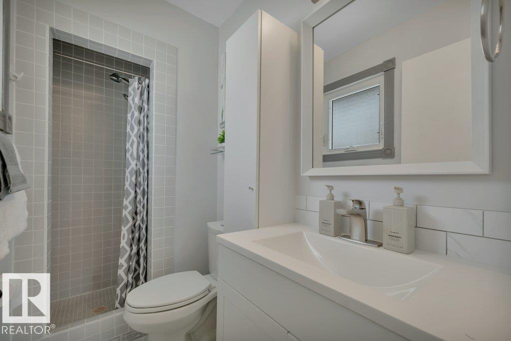 1939 68 St Nw Nw, Edmonton, Alberta  T6K 2J1 - Photo 21 - E4478909