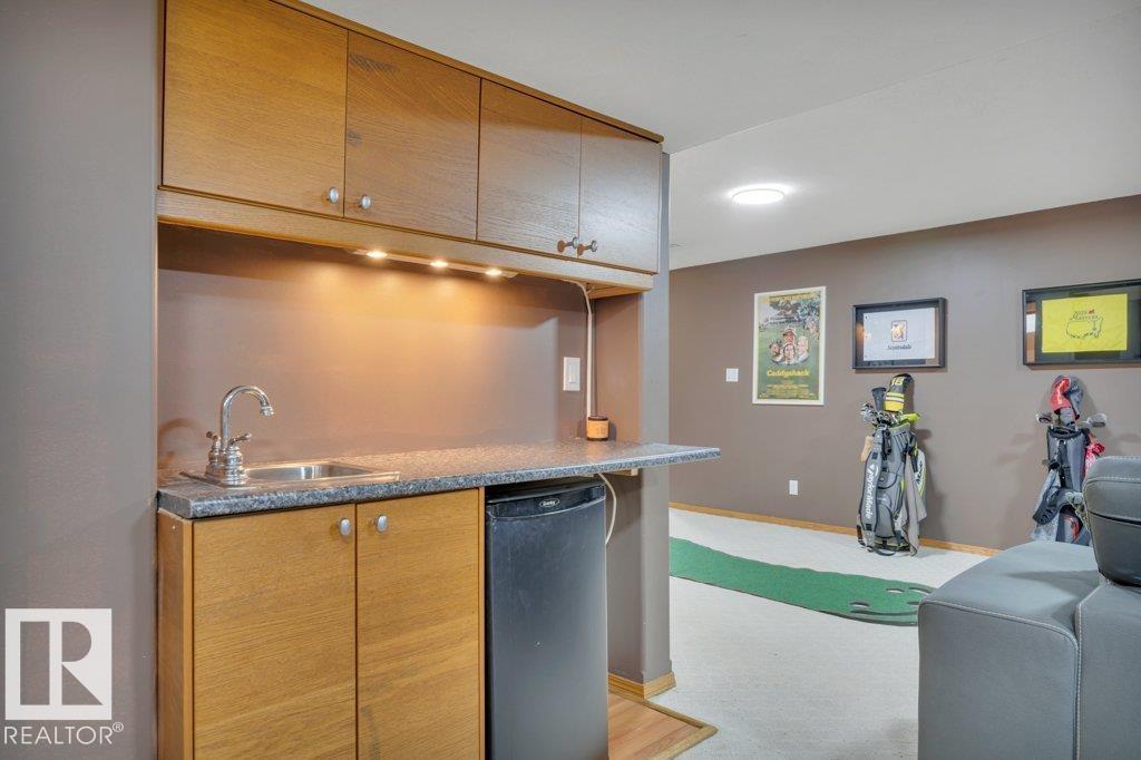 1939 68 St Nw Nw, Edmonton, Alberta  T6K 2J1 - Photo 35 - E4478909