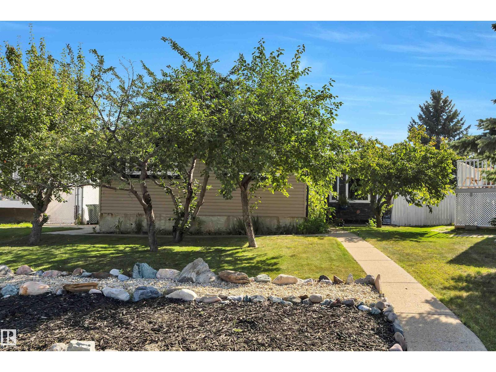 1939 68 St Nw Nw, Edmonton, Alberta  T6K 2J1 - Photo 50 - E4478909