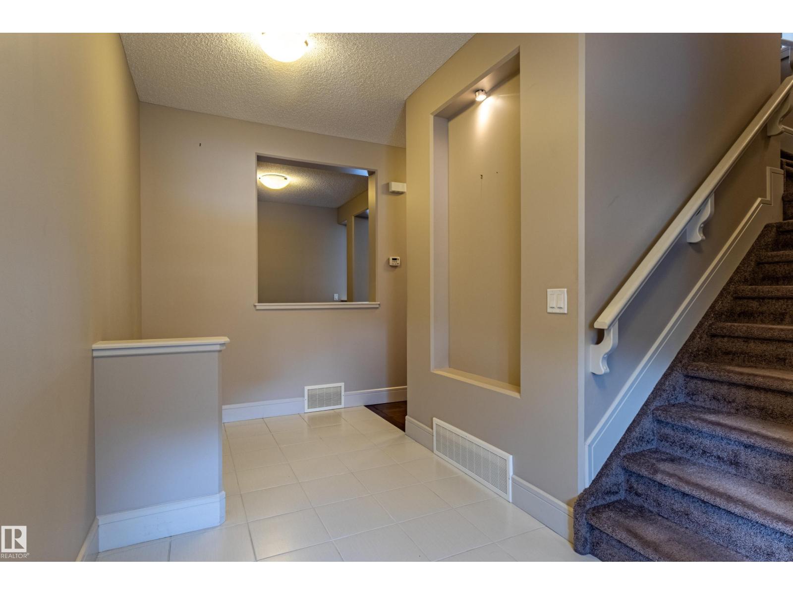 4906 Crabapple Ln Sw Sw, Edmonton, Alberta  T6X 0X6 - Photo 2 - E4478912