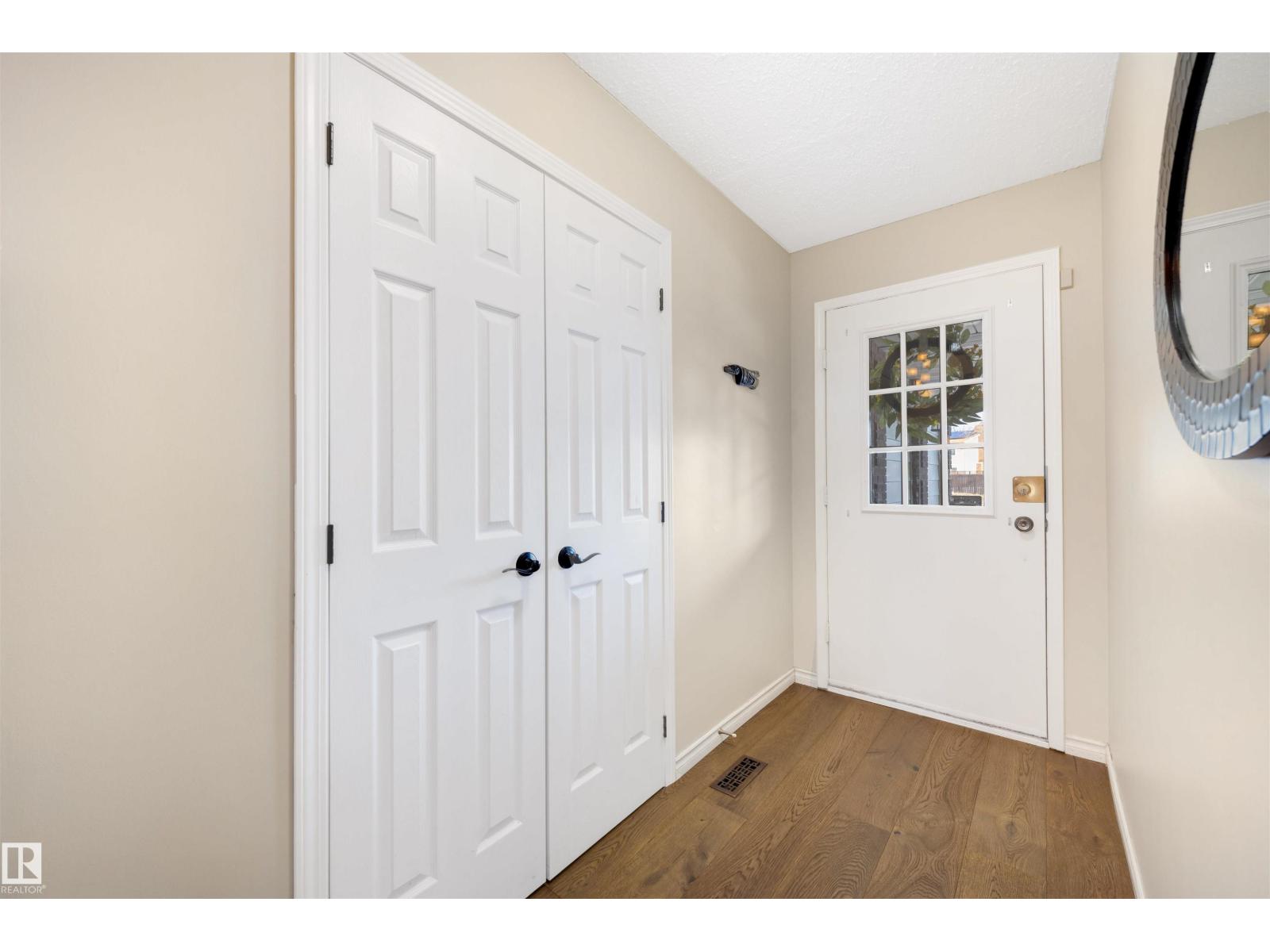 5125 37 Av Nw, Edmonton, Alberta  T6L 1V6 - Photo 4 - E4478914