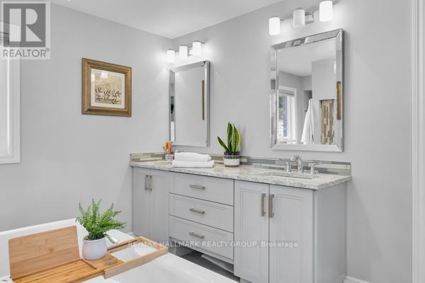 118 Queensline Drive, Ottawa, Ontario  K2H 7J5 - Photo 21 - X12917718