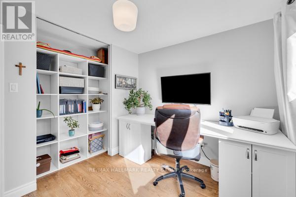 118 Queensline Drive, Ottawa, Ontario  K2H 7J5 - Photo 27 - X12917718