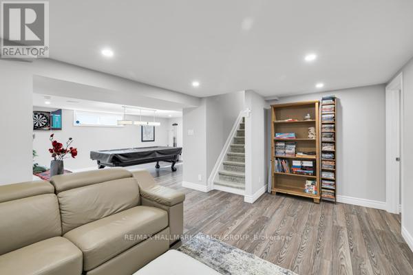 118 Queensline Drive, Ottawa, Ontario  K2H 7J5 - Photo 29 - X12917718