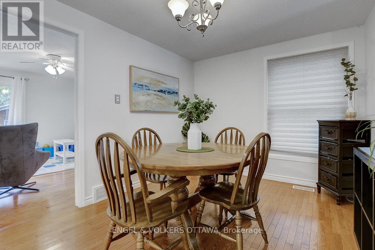 206 Sherway Drive, Ottawa, Ontario  K2J 2G6 - Photo 10 - X12917756