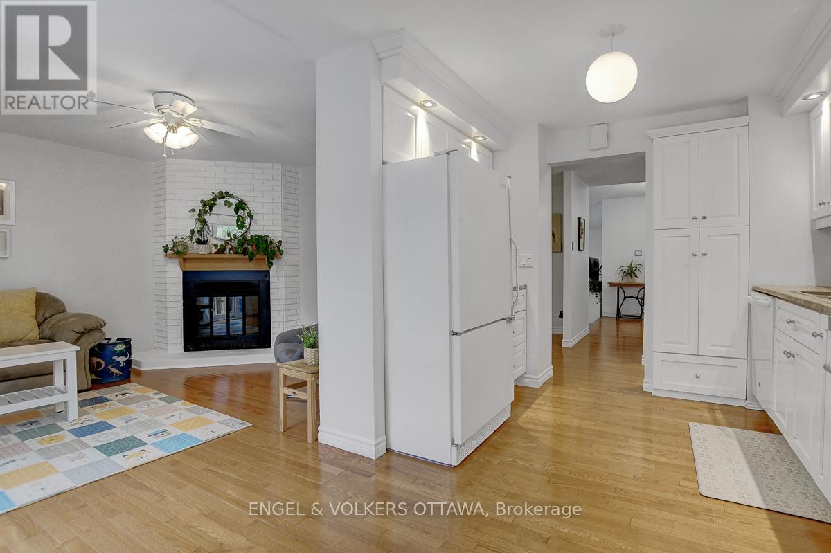 206 Sherway Drive, Ottawa, Ontario  K2J 2G6 - Photo 17 - X12917756