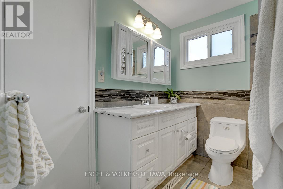 206 Sherway Drive, Ottawa, Ontario  K2J 2G6 - Photo 29 - X12917756