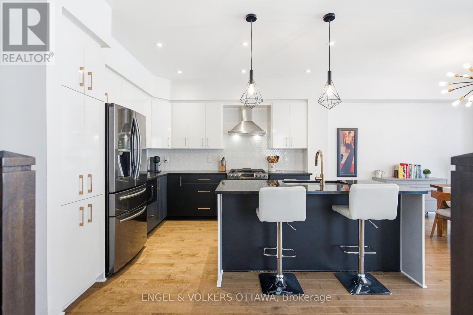 719 Twist Way, Ottawa, Ontario  K2V 0M8 - Photo 7 - X12917772