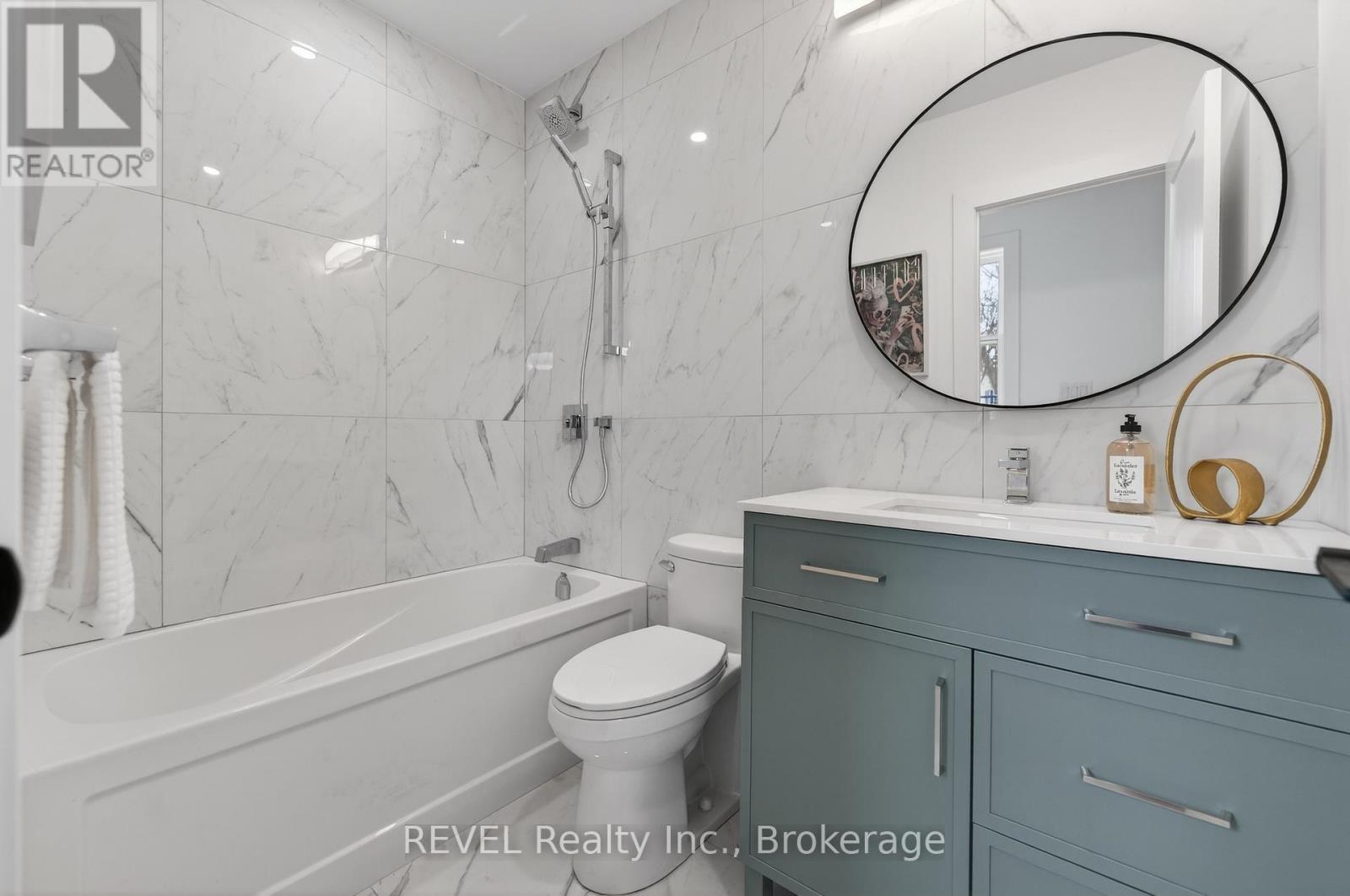 12 Bailey Street, St. Catharines, Ontario  L2S 1J4 - Photo 25 - X12917730