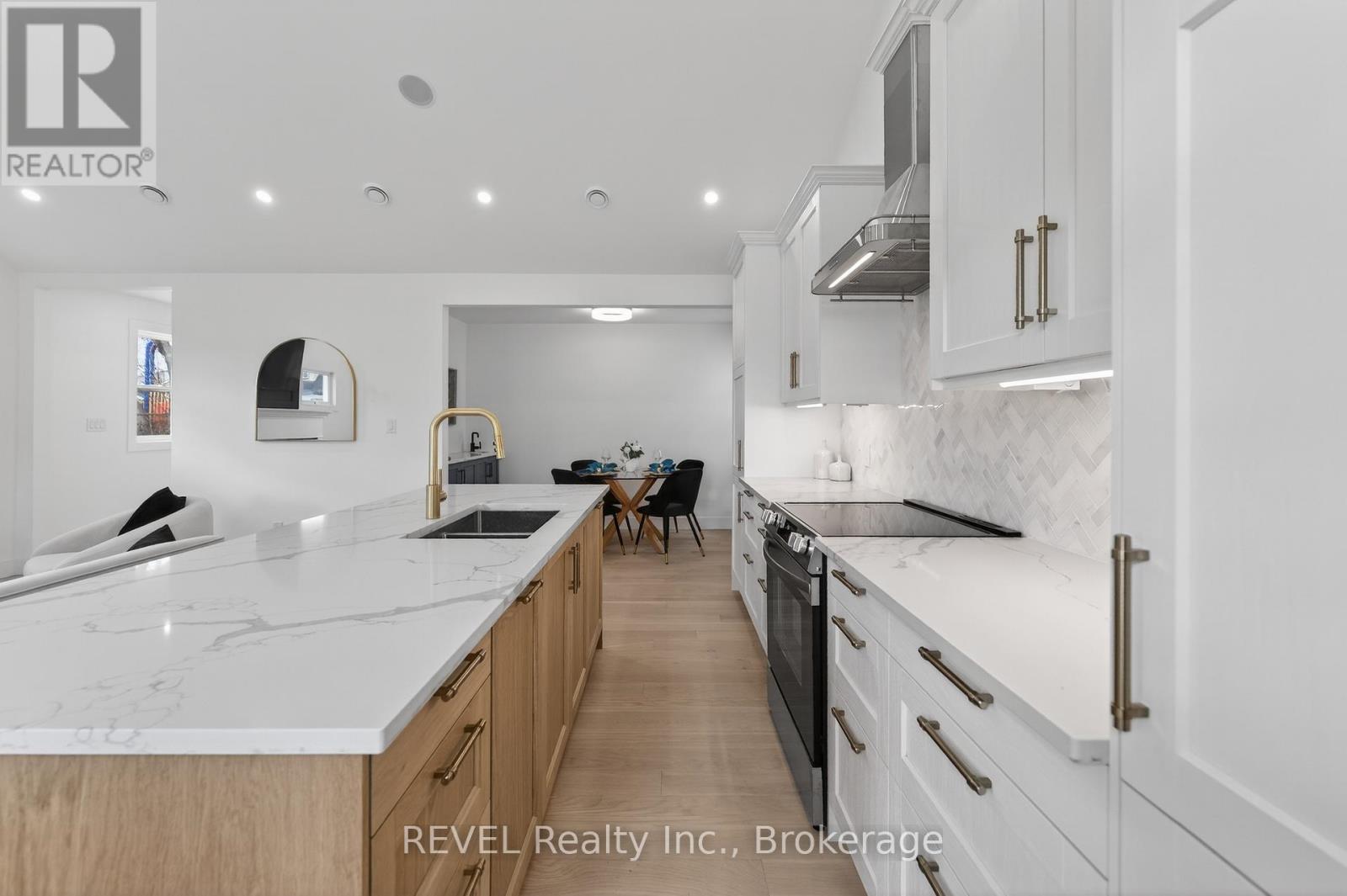 12 Bailey Street, St. Catharines, Ontario  L2S 1J4 - Photo 9 - X12917730