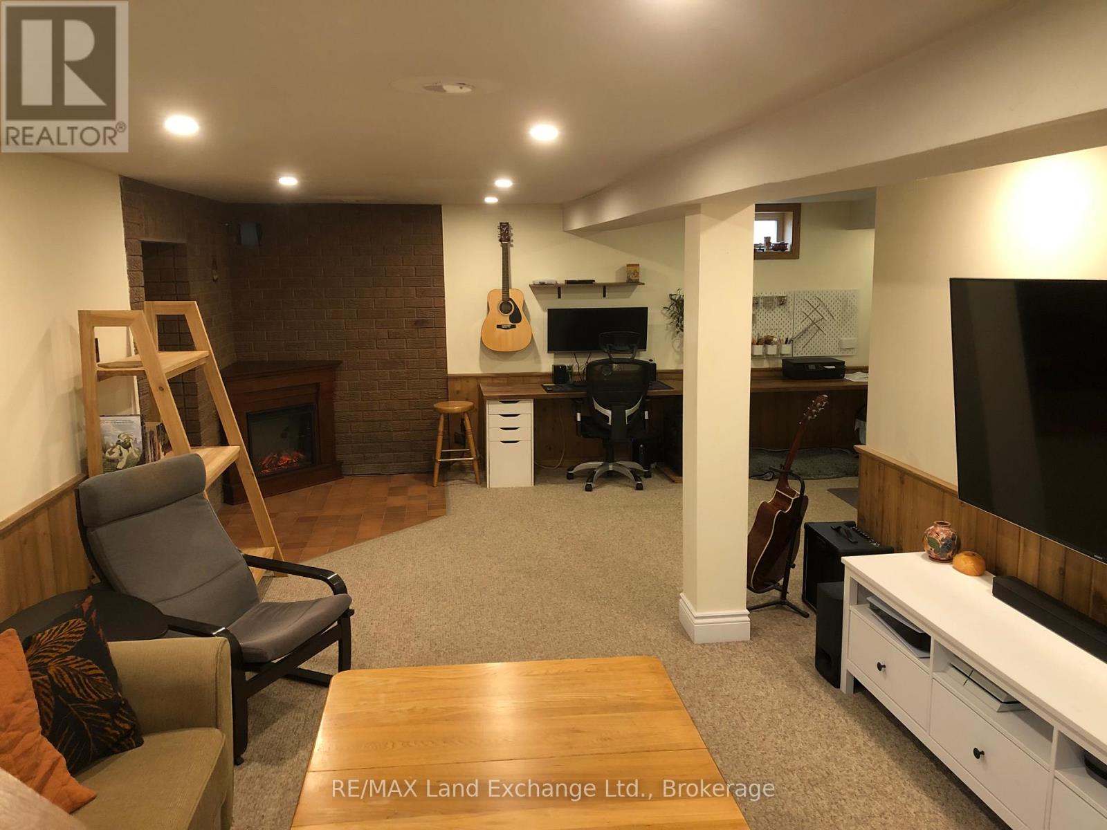 682 Kennard Crescent, Kincardine, Ontario  N2Z 1T3 - Photo 10 - X12917748