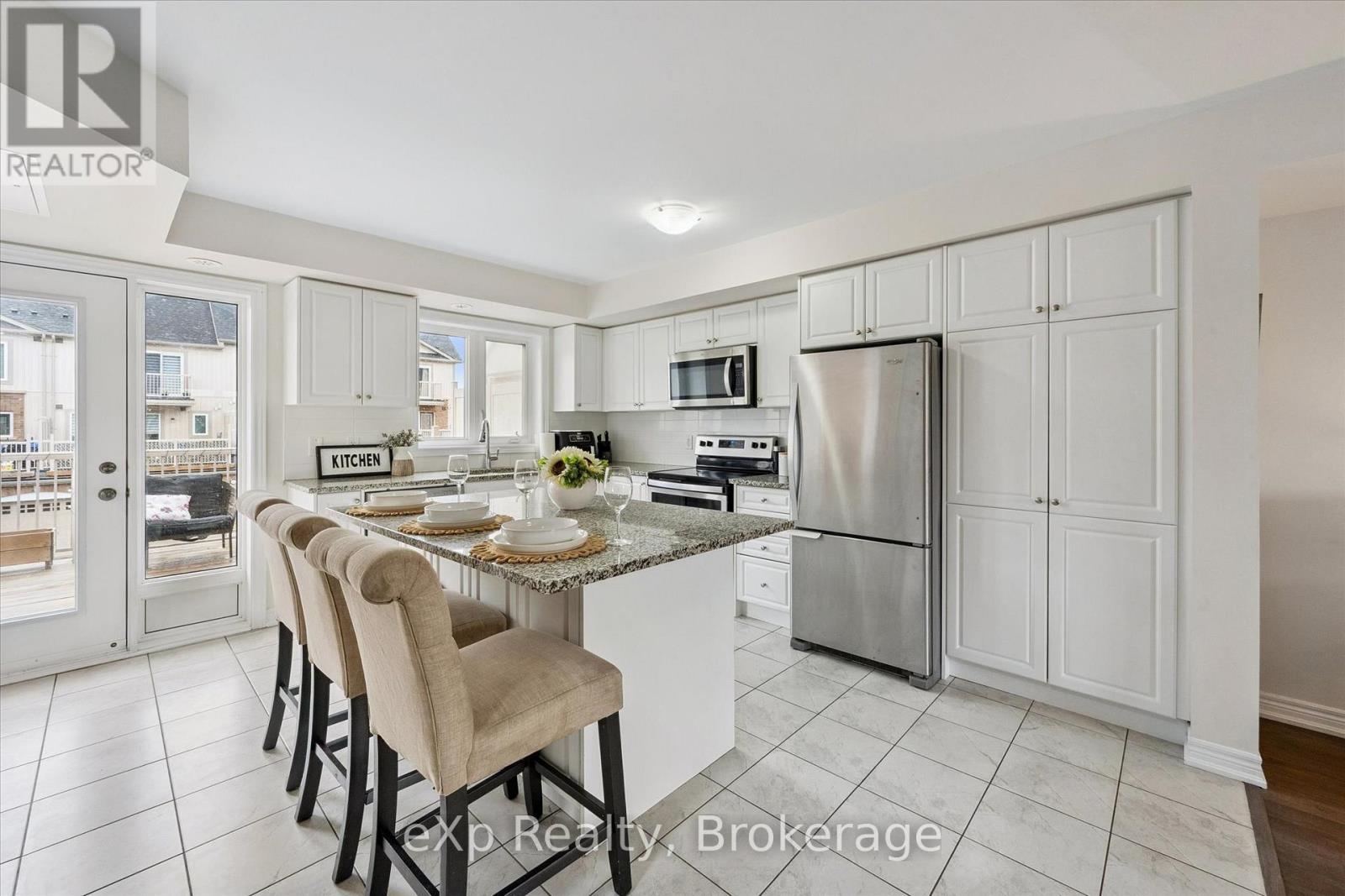 238 Law Drive, Guelph, Ontario  N1E 0P6 - Photo 12 - X12917760