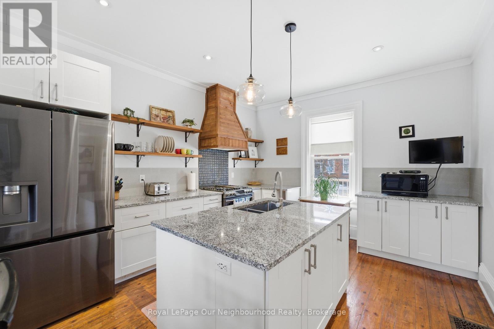 196 Walton Street, Port Hope, Ontario  L1A 1N9 - Photo 11 - X12917758