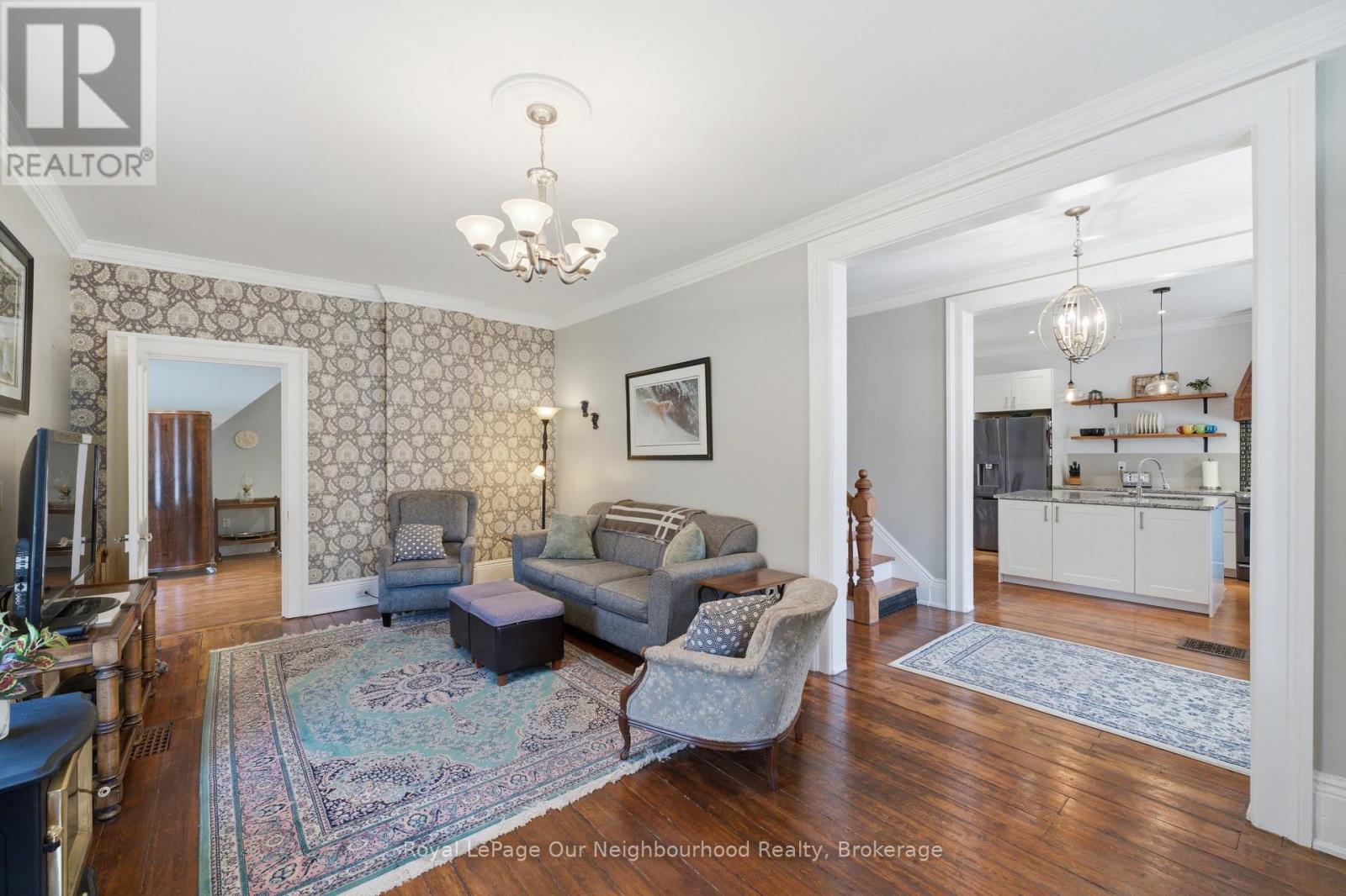 196 Walton Street, Port Hope, Ontario  L1A 1N9 - Photo 7 - X12917758