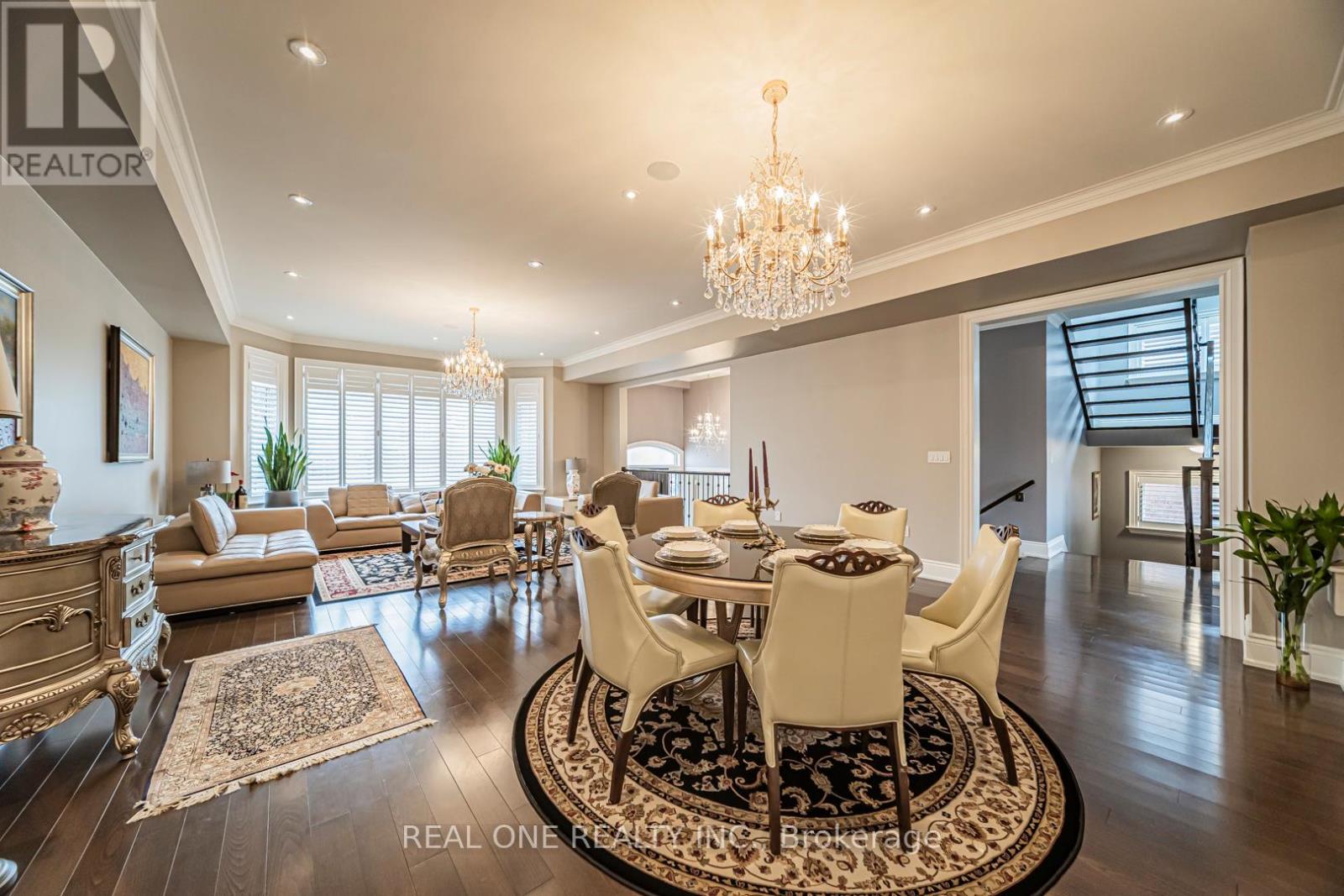 85 Dell Park Avenue, Toronto, Ontario  M6B 2T9 - Photo 15 - C12917676