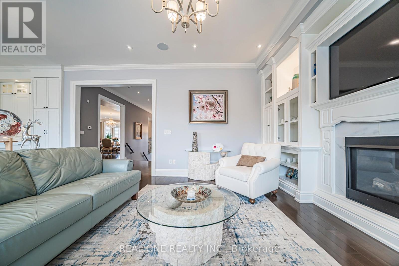 85 Dell Park Avenue, Toronto, Ontario  M6B 2T9 - Photo 17 - C12917676