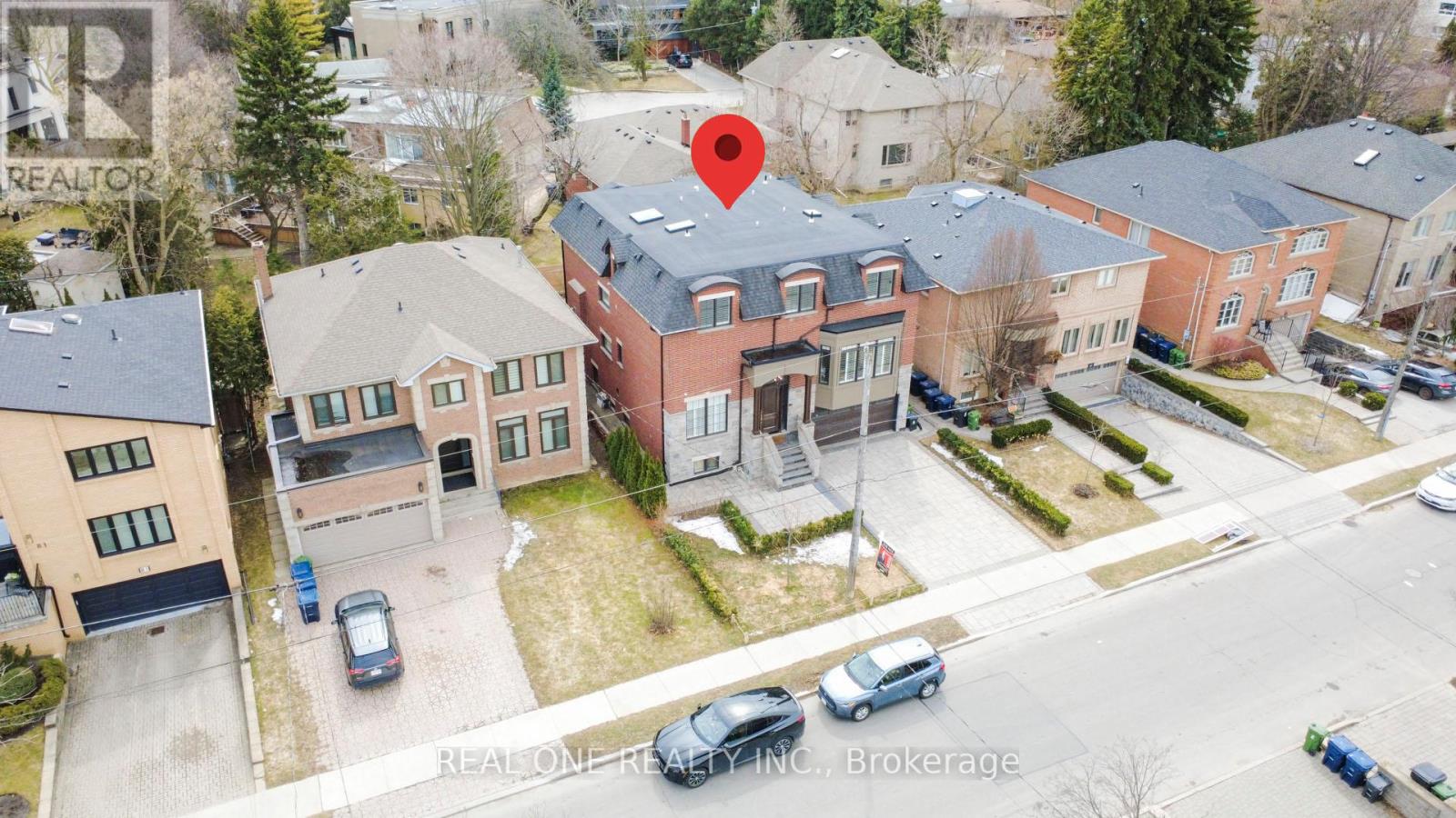85 Dell Park Avenue, Toronto, Ontario  M6B 2T9 - Photo 3 - C12917676